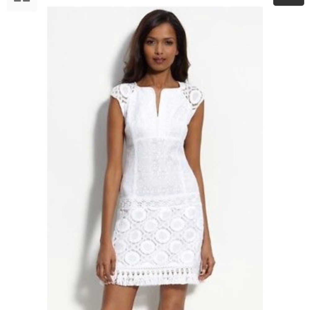 Black Lace/crochet Cocktail dress - Picture 7 of 7